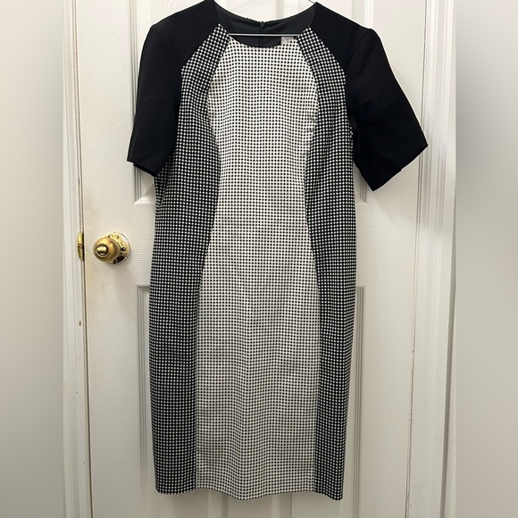 Tristan Black and white patterned sheath dress knee length elbow sleeves - Picture 1 of 8